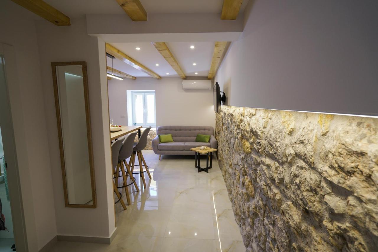 סיני Apartment Ispod Ure מראה חיצוני תמונה