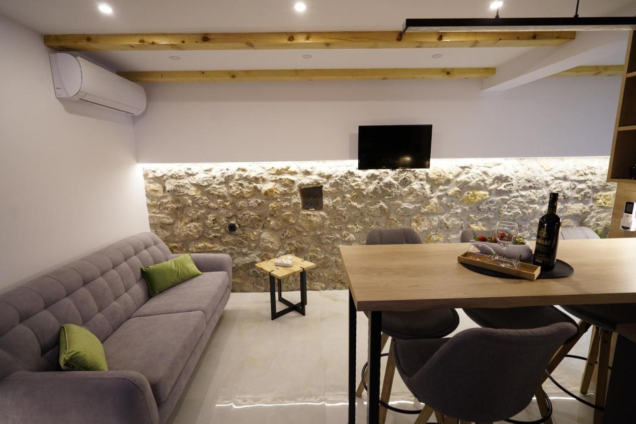סיני Apartment Ispod Ure מראה חיצוני תמונה